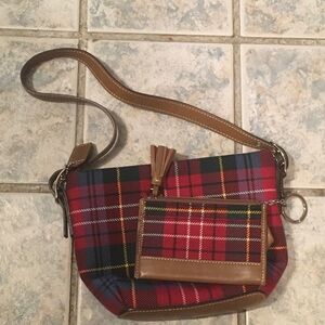 Coach set. Small handbag with change purse.